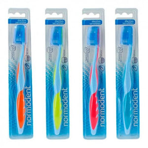 Normodent Cepillo Dental Dientes Sensibles 1 Unidad